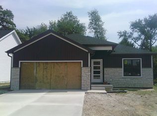 314 Evan Dr, Lake Geneva, WI 53147