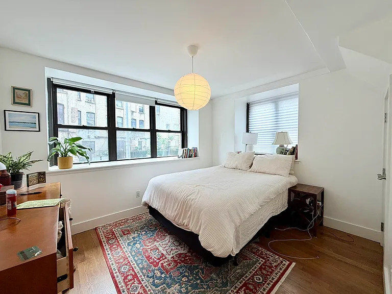 53 S 11th St #1C — Photo 6