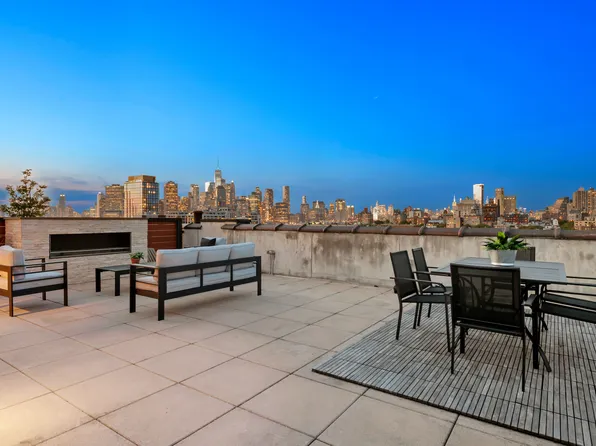 100 Amity Street image 12 of 14