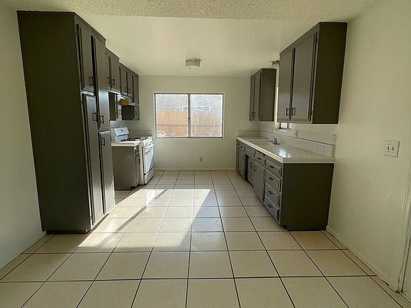 5th image of 56962 Cassia Dr