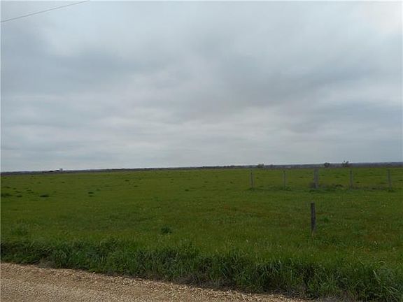 2nd image of 1770 County Road 364