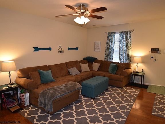 2nd image of 136 Park Place Dr