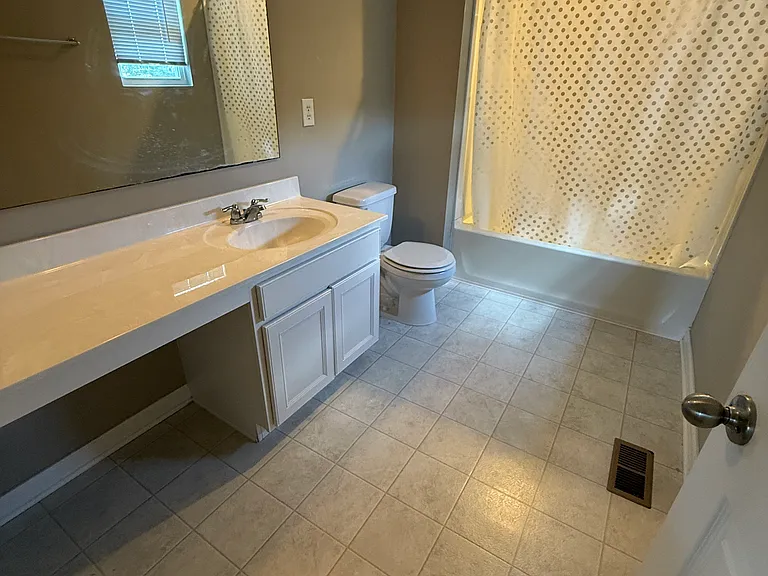 2034 Shadow Creek Blvd — Photo 21