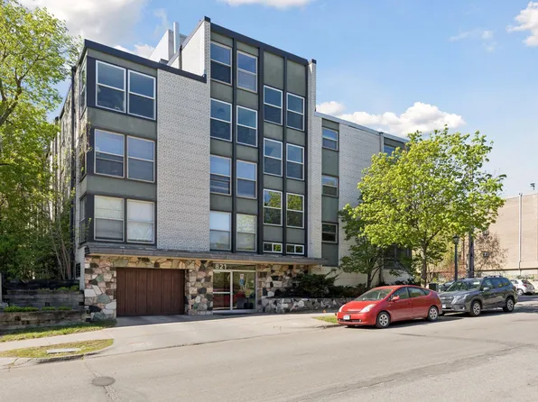 821 Douglas Ave APT 304, Minneapolis, MN 55403