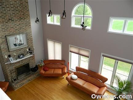 3rd image of 32800 Seneca Dr