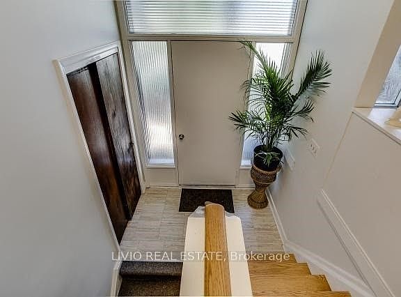 2nd image of 40 Barford Rd
