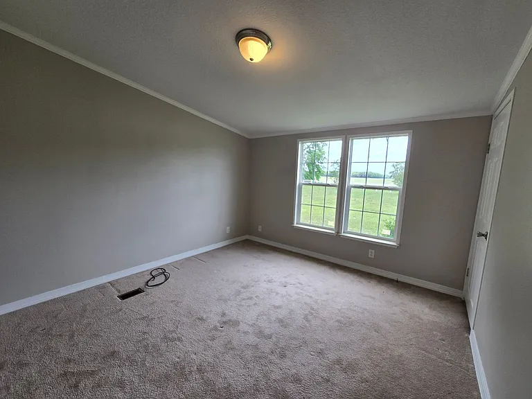 293 S Currituck Rd — Photo 12