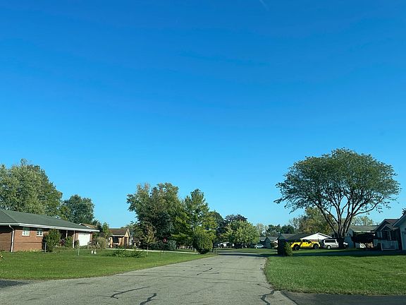 5th image of 12424 Graham Dr