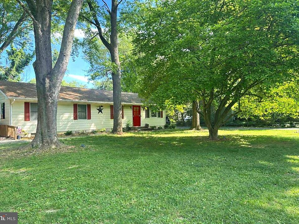 1st image of 109 Wilton Rd