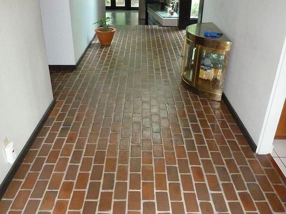 4th image of 5667 Lamplighter Dr