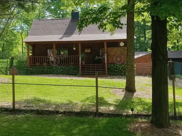 N2304 Doering Dr, Merrill, WI 54452