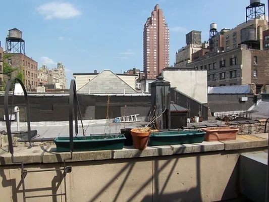 Rented by Citi Habitats | media 10