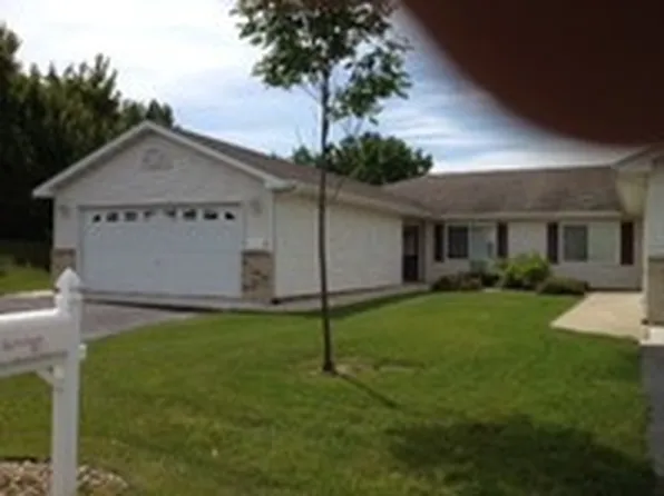 143 Cedar Cove Ln NW, Owatonna, MN 55060