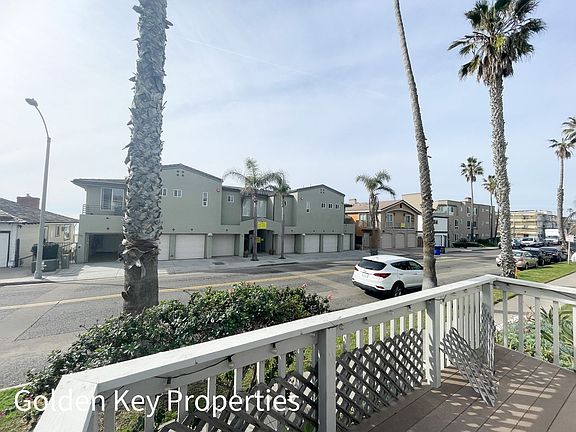 4th image of 920 S Pacific St APT 1