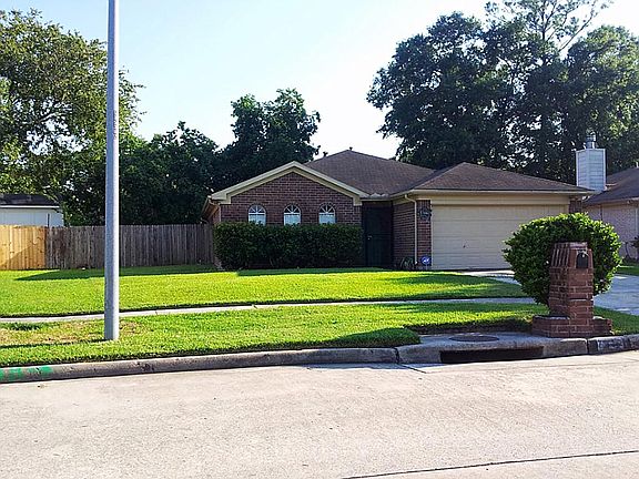 Look at the Curb Appeal!