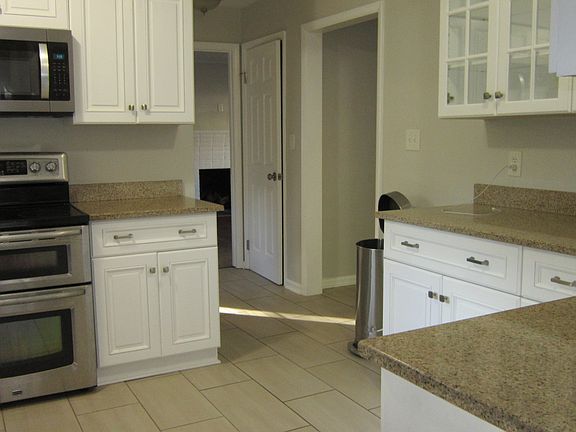 3rd image of 3541 Sea Horse Way