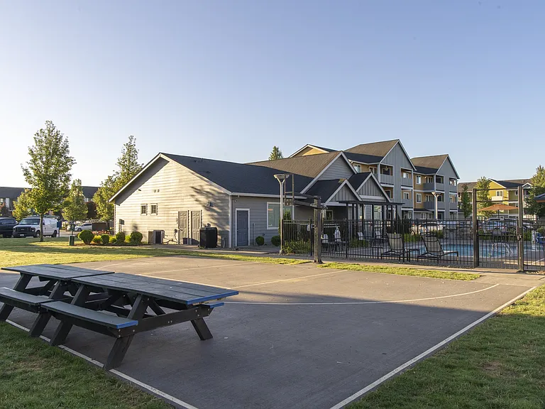 Rock Creek Commons — Photo 10