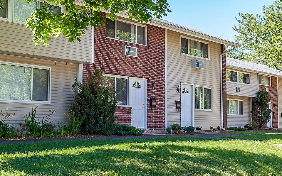 Fairway Apartments
