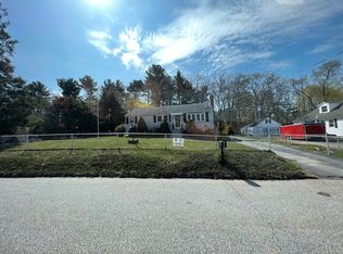 5 Carolyn Rd, Wilmington, MA 01887