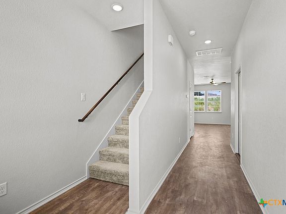 2nd image of 354 Monty Rd