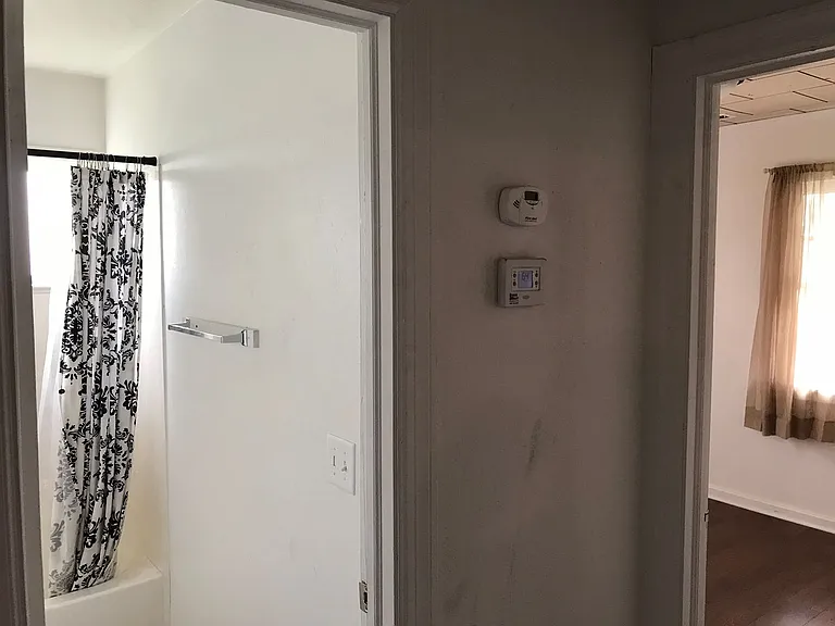 2133 Upper River Rd — Photo 5