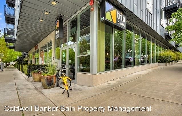 1st image of 3104 Western Ave Unit 316