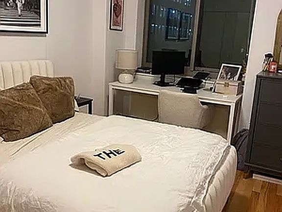 3rd image of 50 Pine St #15JK