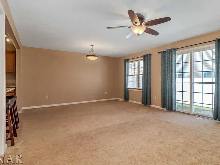 1104 Ekstam Dr #1 — Photo 2