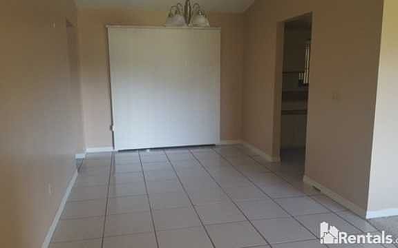 4th image of 3241 Fay Ct