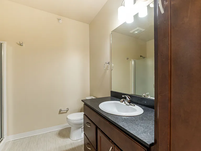 Altoona Towers — Photo 36