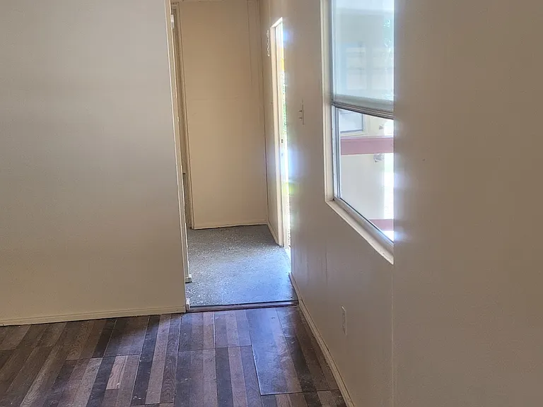 102 Tidewater Dr — Photo 7