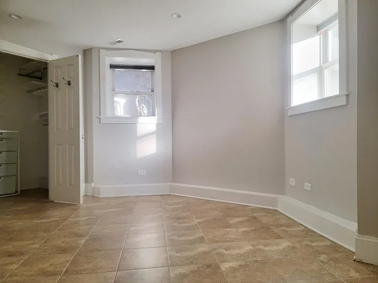 2626 N Mozart St #1 — Photo 19