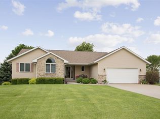 105 C St NE, Walford, IA 52351