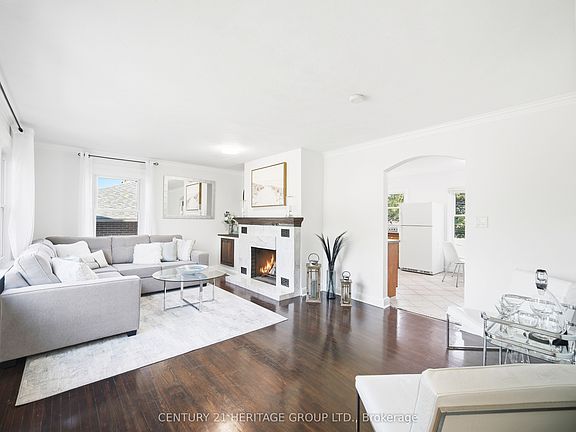 2nd image of 29 George St