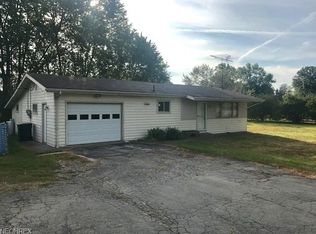 12013 Columbiana Canfield Rd, Columbiana, OH 44408