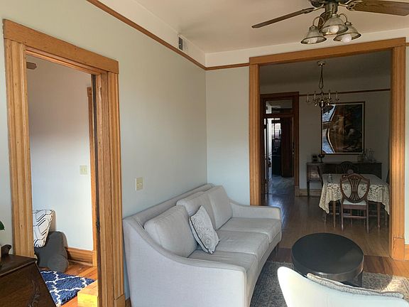 3rd image of 858 W Newport Ave APT 2