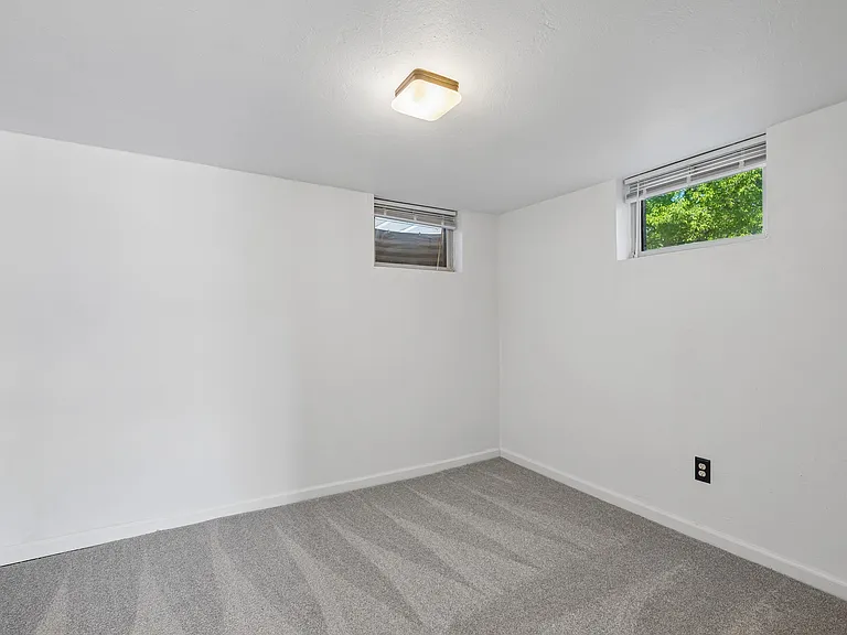 13906 W 7th Ave — Photo 20