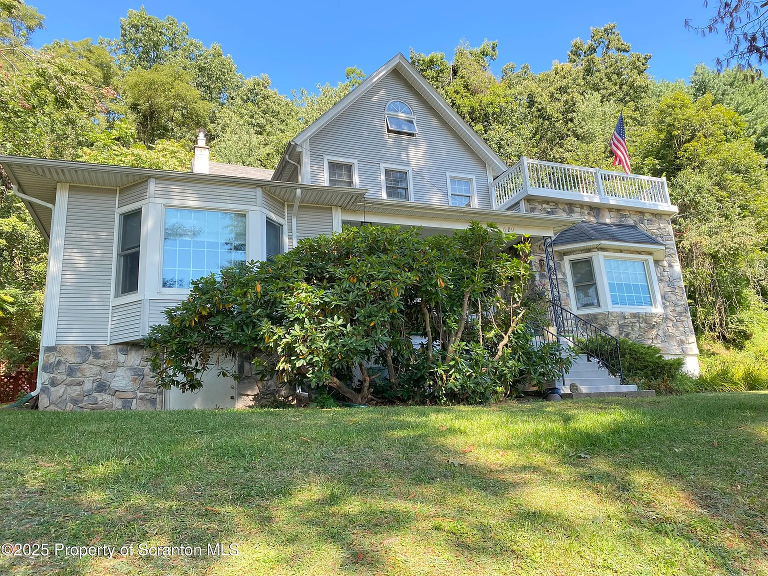 619 Griffin St photo 1