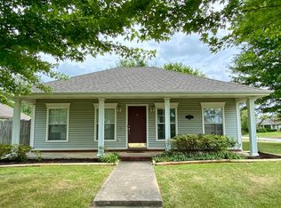 1419 Fredonia St, Springdale, AR 72762