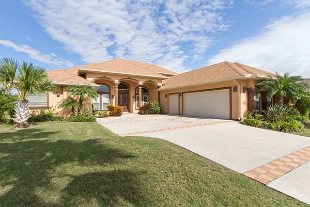 1st image of 52 Laguna Madre Dr