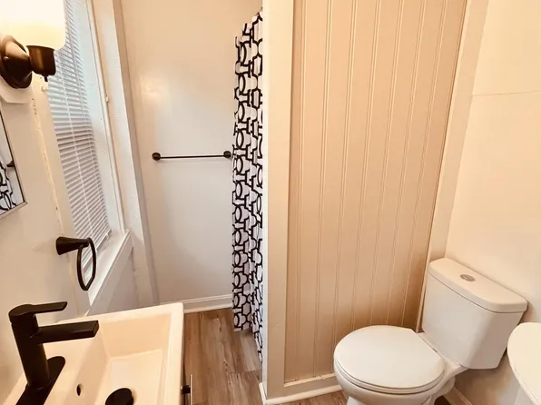 34 Union St #1, Lewiston, ME 04240
