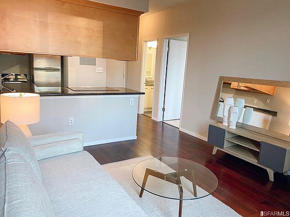 5th image of 201 Harrison St APT 1022