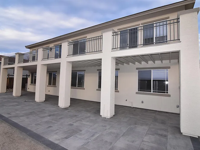 6141 Solstice Dr — Photo 38