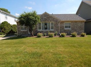 10629 W Wisconsin Ave, Wauwatosa, WI 53226
