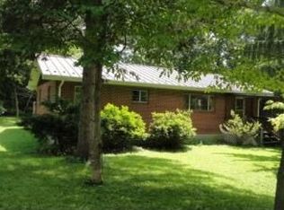 114 S Jackson Ave, Beckley, WV 25801