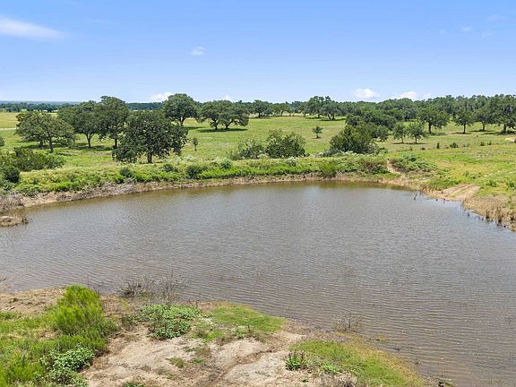 3rd image of 365 Gipson Rd