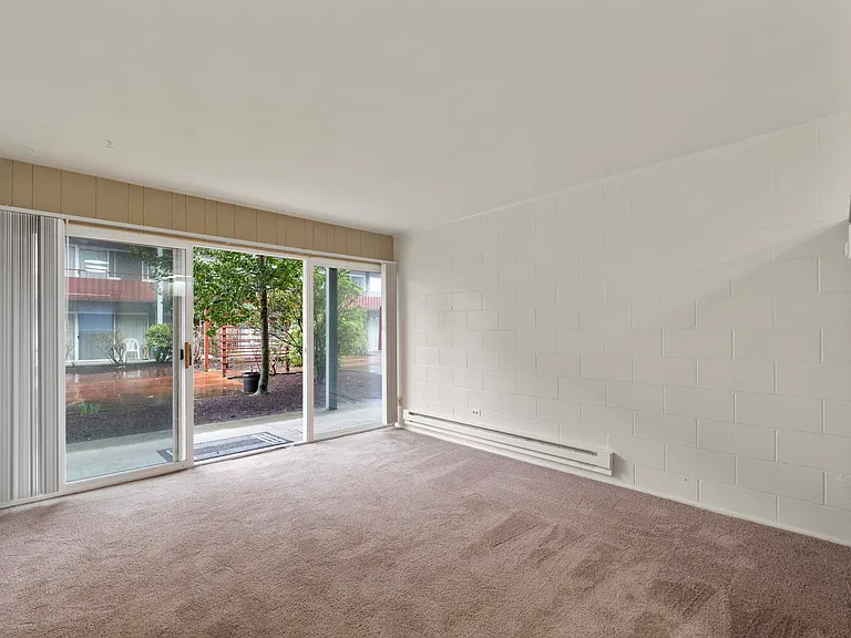 El Popo Apartments — Photo 5