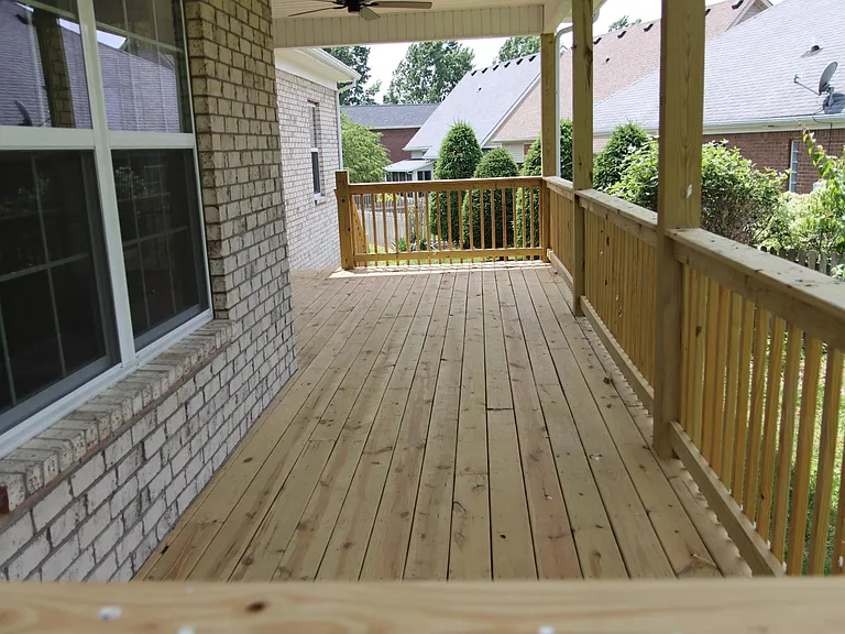322 Briarwood Ln — Photo 10