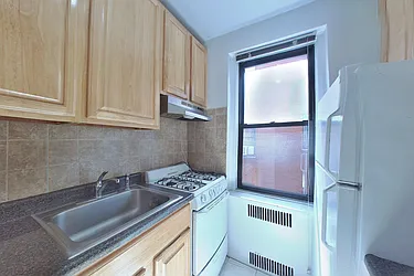 Rented by Platinum Properties