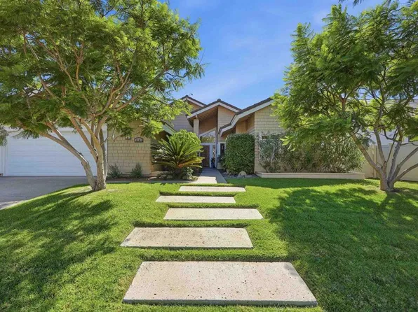 1101 Via Mil Cumbres, Solana Beach, CA 92075
